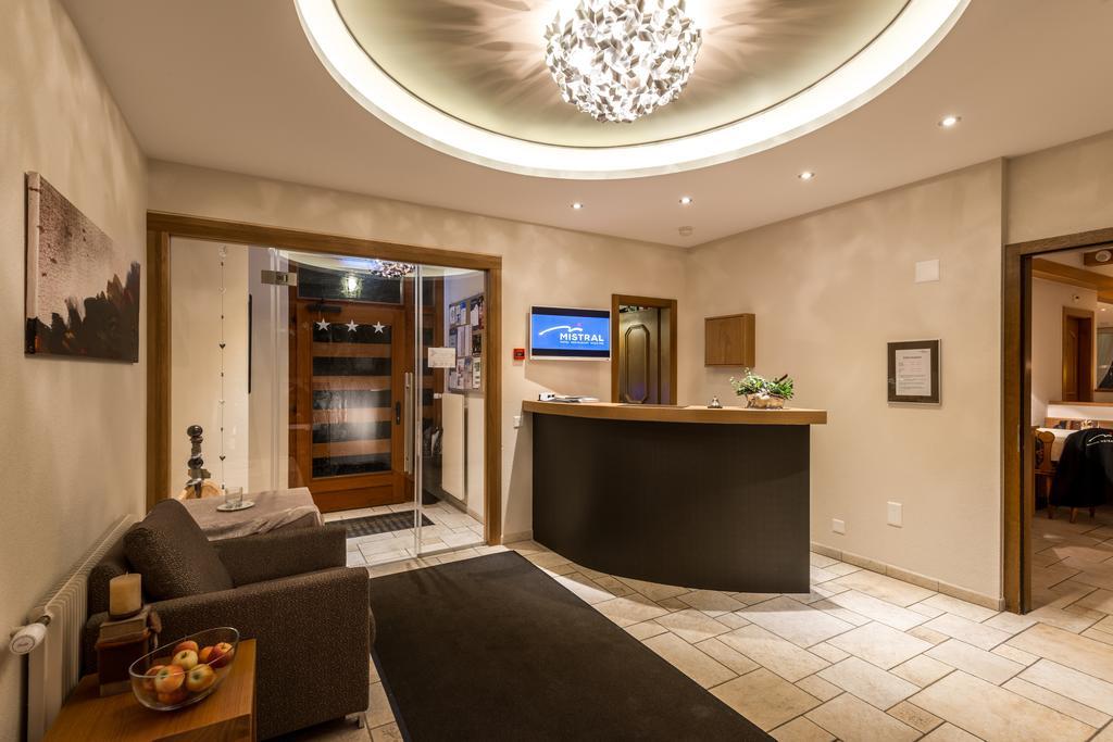Hotel Mistral Superior サース フェー エクステリア 写真
